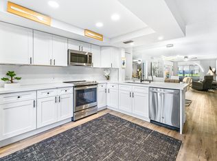 1018 Guildford Dr #A, Boca Raton, FL 33434