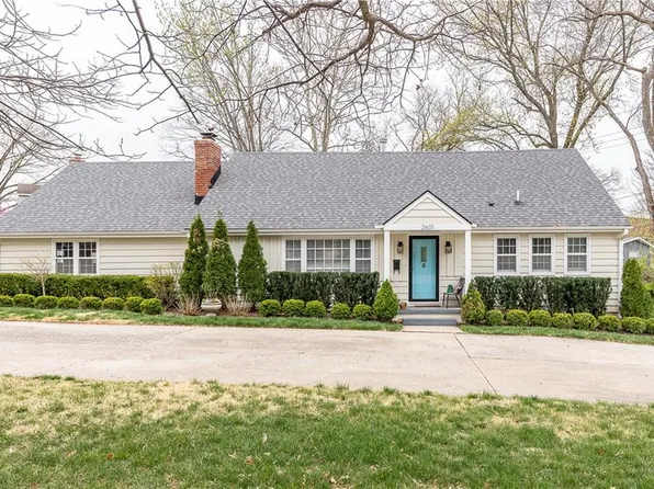 2601 W 71st Ter, Prairie Village, KS 66208