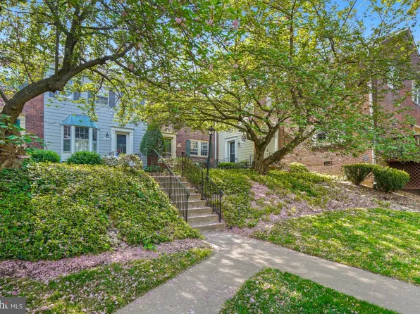 4922 Bradley Blvd #238, Chevy Chase, MD 20815