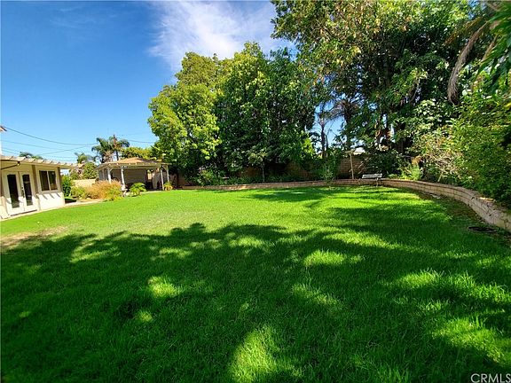 4th image of 721 Broadmoor Ct