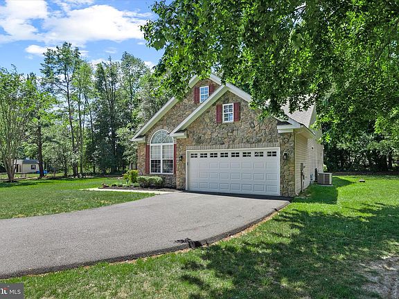 4th image of 30505 Oak Ridge Dr