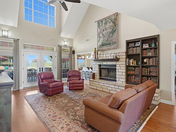 4th image of 8649 River Hills Rd