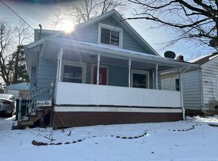 1131 W Willow St, Lansing, MI 48915