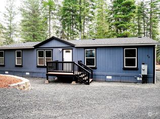 60 NE Pine Tree Ln, Tahuya, WA