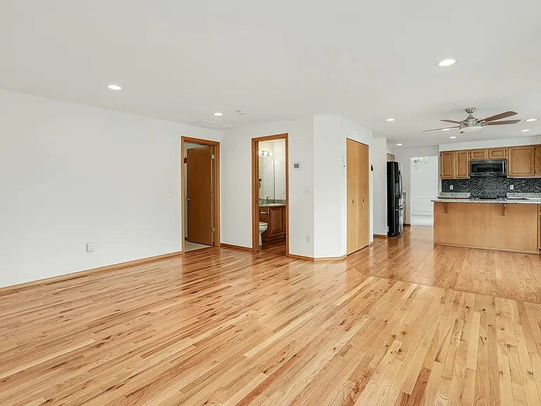 7403 78th St NE — Photo 17