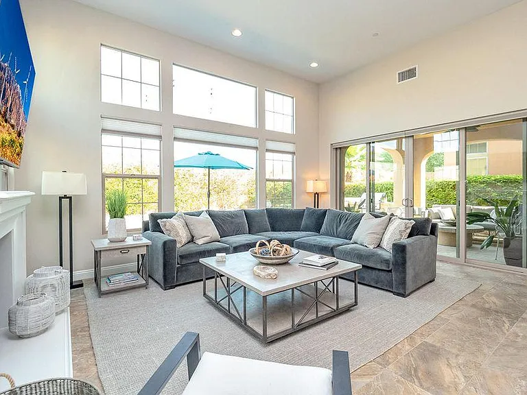 80450 Platinum Way — Photo 14