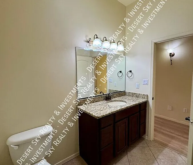 4334 Capistrano Ave — Photo 46
