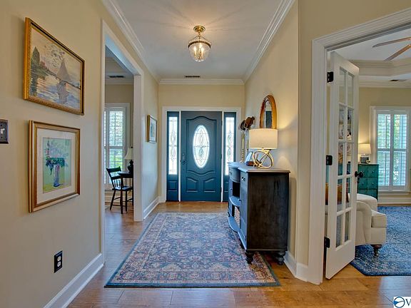 3rd image of 2618 Quarter Ln SE
