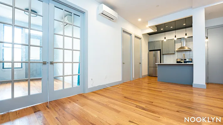Rented by Nooklyn NYC LLC | media 25