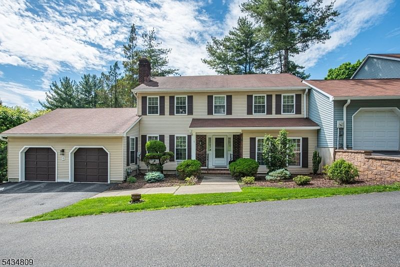 1st image of 1 Birdseye Cir