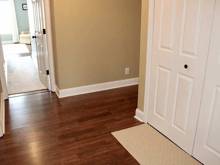 4121 Langley Dr — Photo 11
