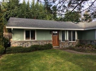 25131 Legacy Ct, Veneta, OR 97487