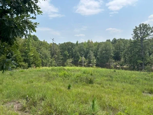 4 Society Hill Rd, Auburn, AL 36830