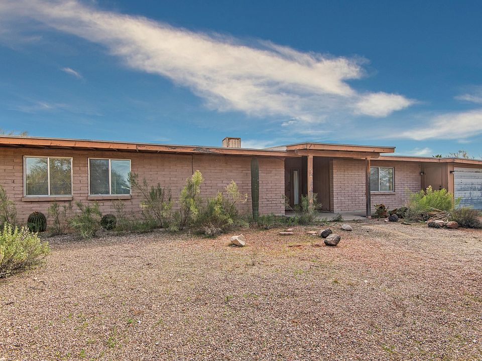 1st image of 2741 W Medici Dr