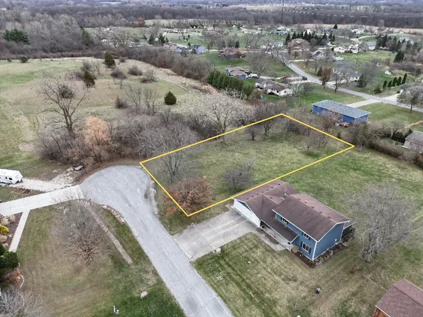 6775 E 84th Dr, Merrillville, IN 46410