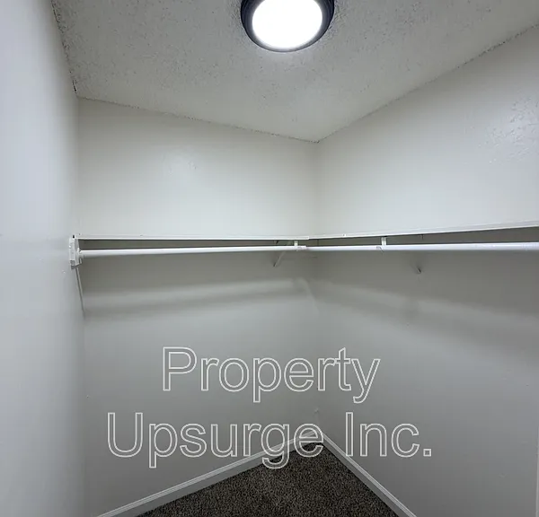 The Estate — Photo 14