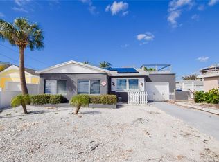 364 144th Ave, Madeira Beach, FL 33708