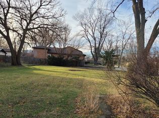 210 Marshall Rd, Bensenville, IL 60106