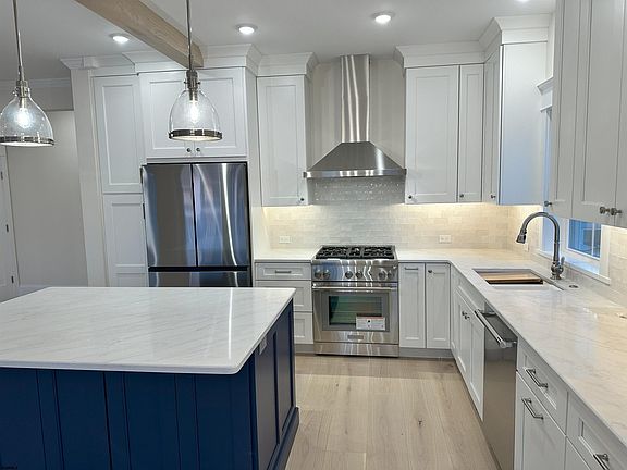 5th image of 5538 Haven Ave Floor 2