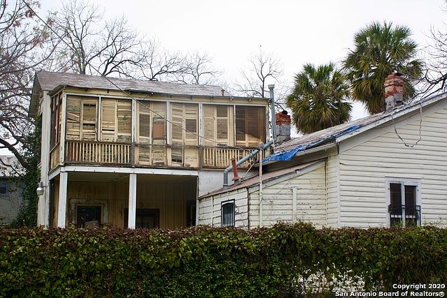 1st image of 126 Barrera St