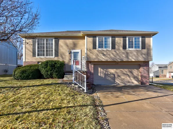 6718 N 110th Ave, Omaha, NE 68164