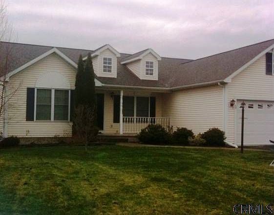 1st image of 52 Aster Dr