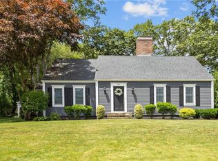 495 Gauvin Dr, Warwick, RI 02886