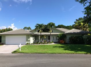 8585 SE Gulfstream Pl, Hobe Sound, FL 33455