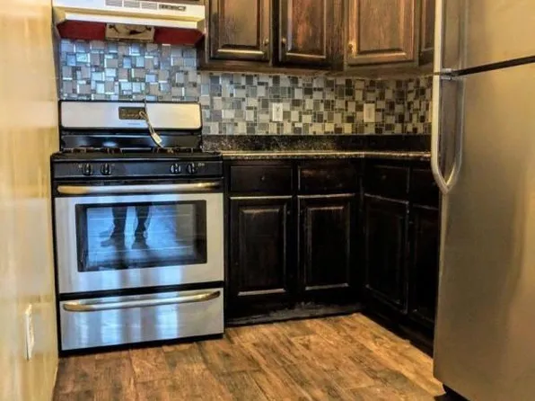 856 Knickerbocker Ave #4, Brooklyn, NY 11207