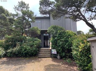 4590 Joshua Ln, Florence, OR 97439