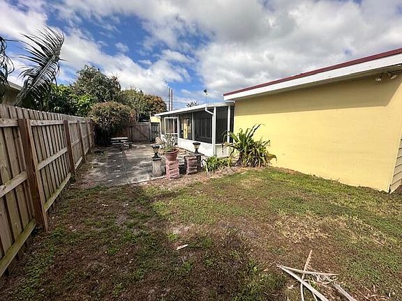 3rd image of 265 Walker Avenue