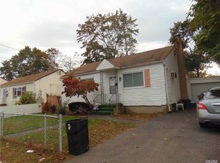 42 E Booker Ave, Wyandanch, NY 11798
