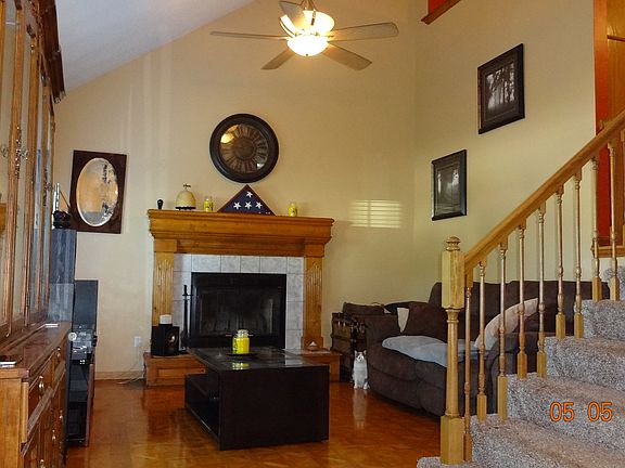 5th image of 1108 N Viking Dr