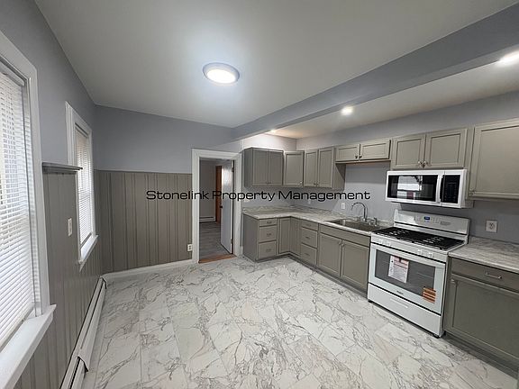 5th image of 68 2nd Ave #1