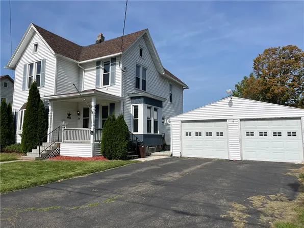 54 Scott St, Hornell, NY 14843