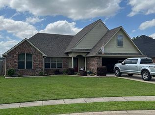 167 Lola Cir, Benton, LA 71006