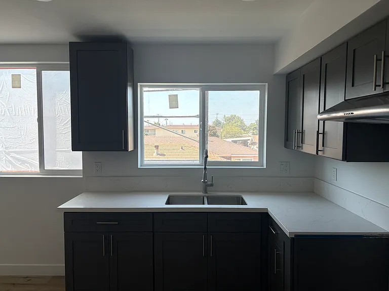 7919 Wilcox Ave #1 — Photo 4