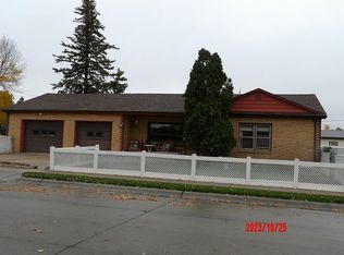 2321 W 1st St, North Platte, NE 69101