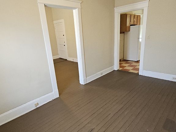 3rd image of 2943 Jessamine St #1