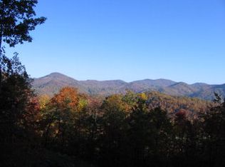 16 Sanctuary At Mountain Grv, Franklin, NC 28734