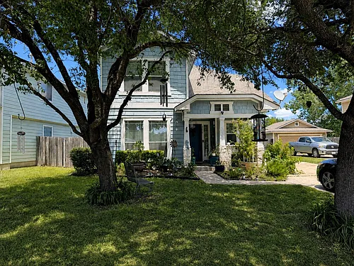 2818 Deerfern Ln Photo 1