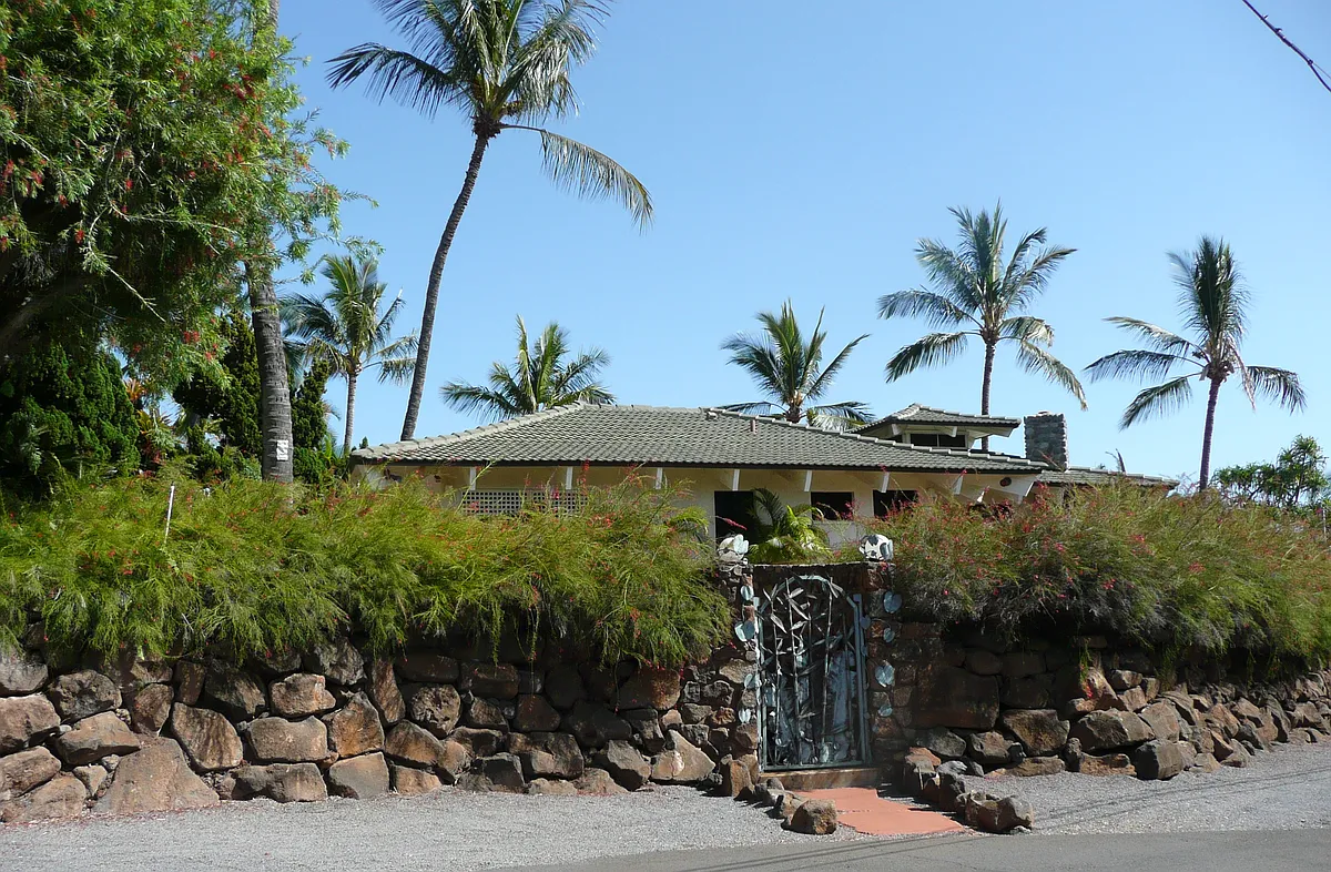 Photo 1 of 28 - 3127 Nahenahe Pl - Kihei, HI Primary Photo - 3127 Nahenahe Pl