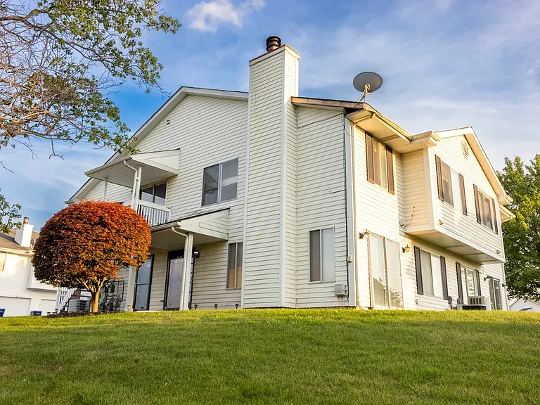 35 Churn Rd — Photo 1