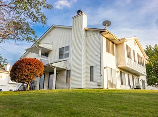 35 Churn Rd, Matteson, IL 60443