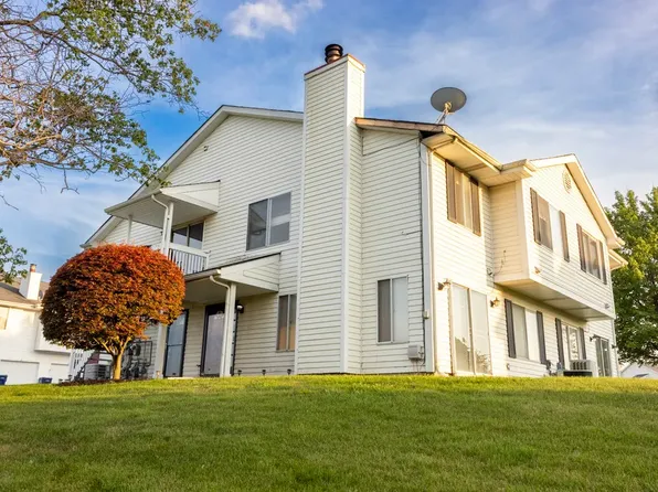 35 Churn Rd, Matteson, IL 60443