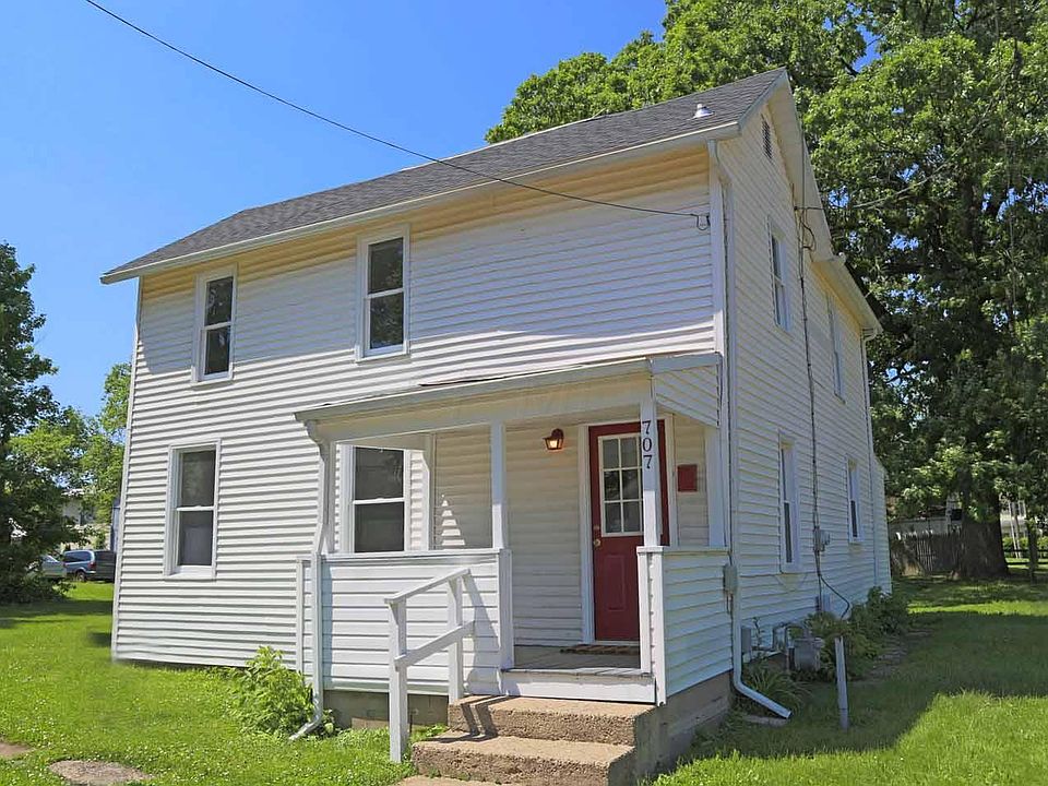 1st image of 707 E Burgess St