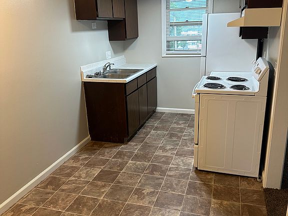 4th image of 111 Mulberry St #771