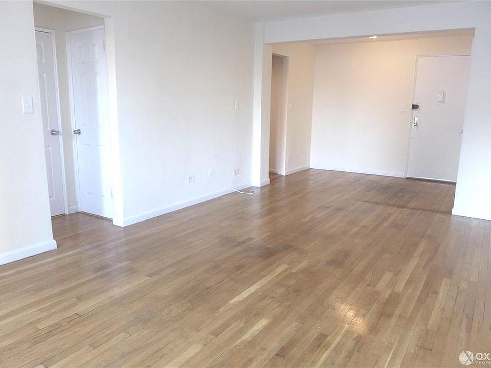 2nd image of 1360 York Ave APT 7D