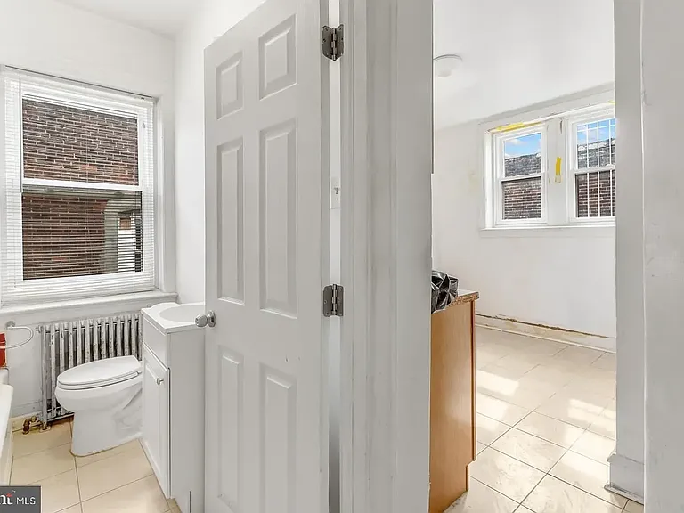 4844 Walnut St. — Photo 5