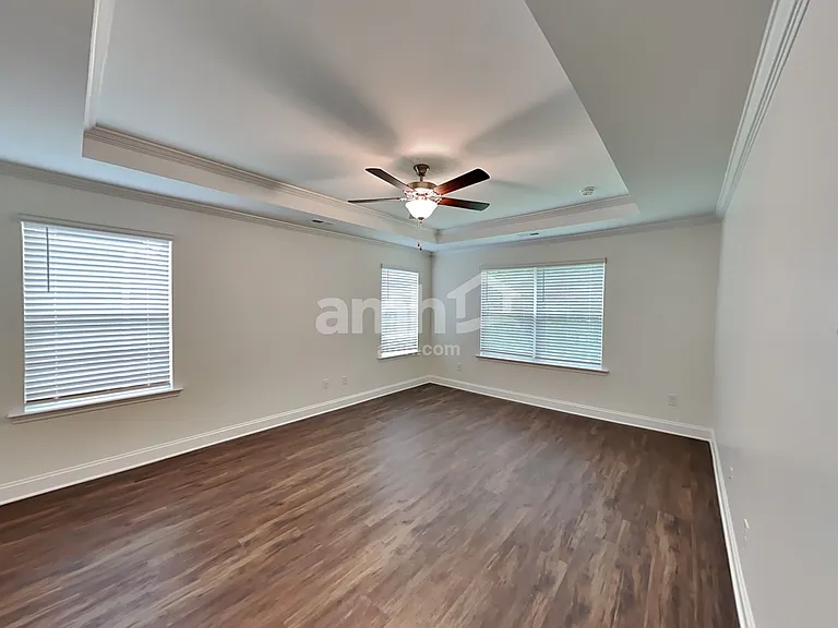 7409 Garrett Ct — Photo 11